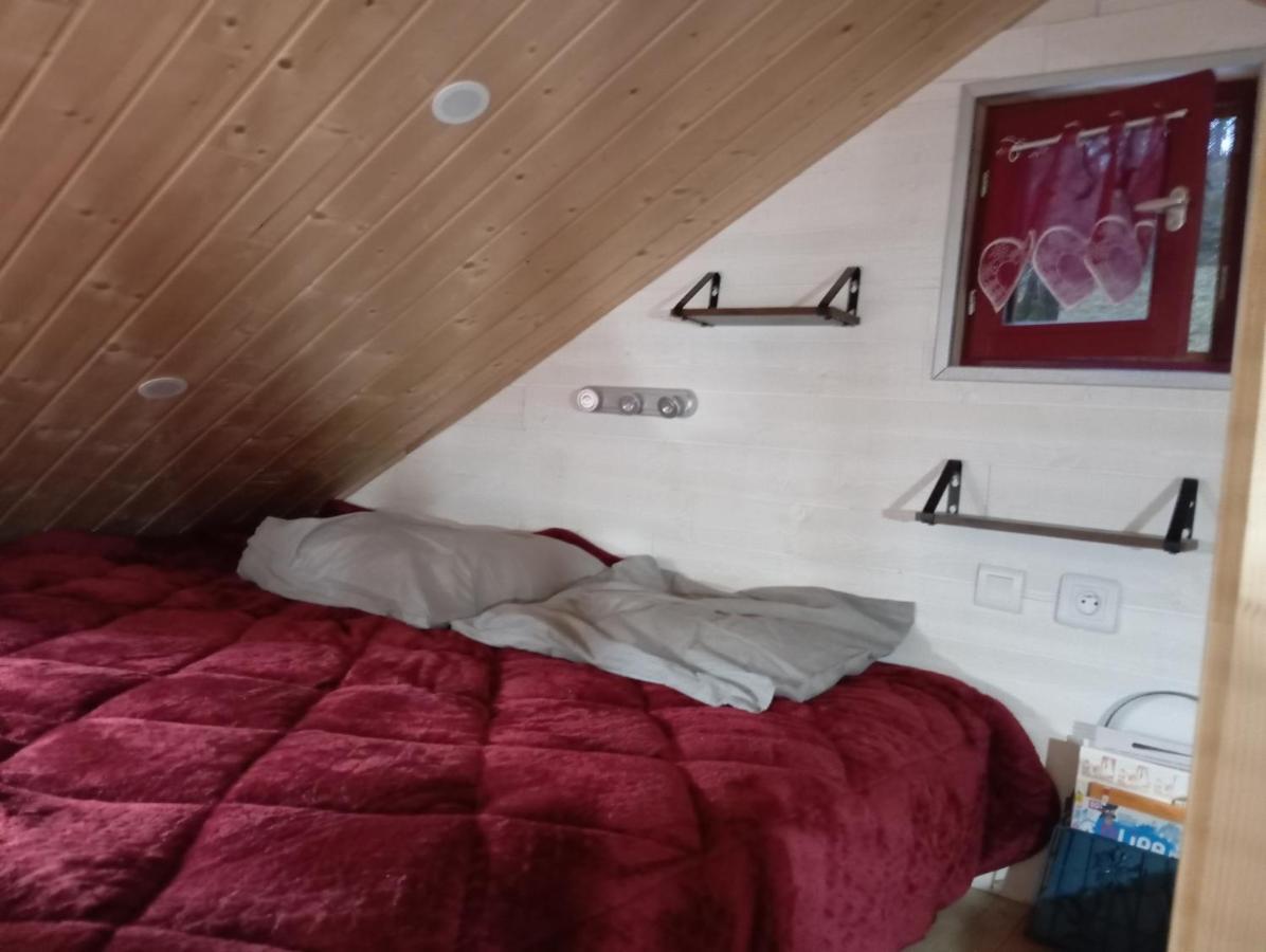 La P'Tite Maison Bois Du Herisson Menetrux-en-Joux Esterno foto